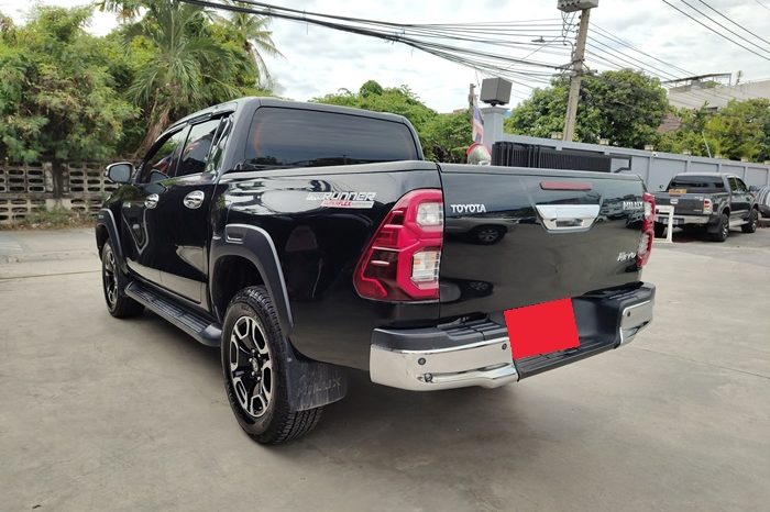 REVO PRE 2022 2.4 MID AT DOUBLE CAB BLACK  3402 full