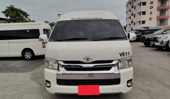 TOYOTA 2WD 2017 3.0 MT COMMUTER WHITE  2052 full