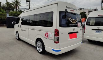 TOYOTA 2WD 2017 3.0 MT COMMUTER WHITE  2052 full