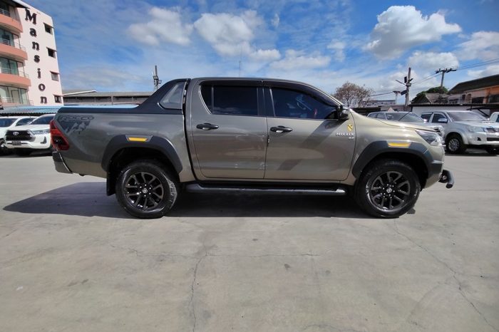 ROCCO PRE 2022 2.4 HIGHT AT DOUBLE CAB BRONZE  8391 full