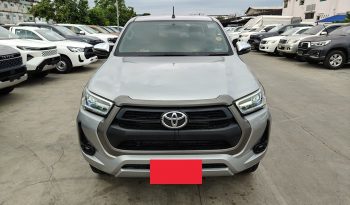 REVO 4WD 2020 2.4 MID MT DOUBLE CAB SILVER  5400 full