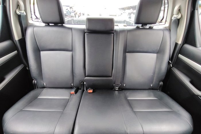 REVO 4WD 2021 2.8 HIGHT AT DOUBLE CAB SILVER  3112 full