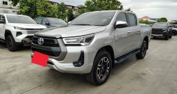 REVO 4WD 2021 2.4 MID MT DOUBLE CAB SILVER  3966