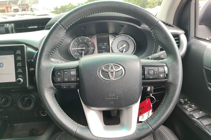 REVO 4WD 2021 2.4 MID MT DOUBLE CAB SILVER  3966 full