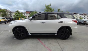 TOYOTA 4WD 2018 2.8V AT FORTUNER WHITE  5729 full