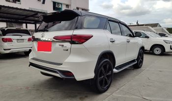TOYOTA 4WD 2018 2.8V AT FORTUNER WHITE  5729 full