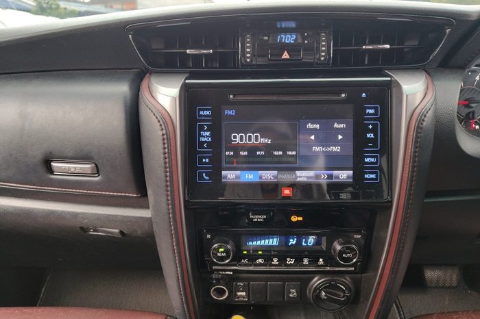 TOYOTA 4WD 2018 2.8V AT FORTUNER WHITE  5729 full