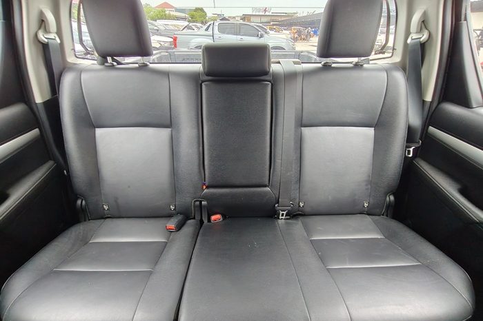 REVO 4WD 2021 2.8 HIGHT AT DOUBLE CAB BLACK  8284 full