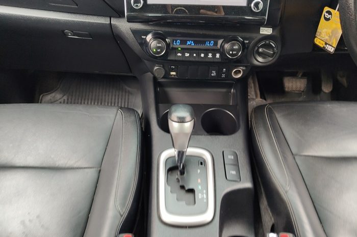 REVO 4WD 2021 2.8 HIGHT AT DOUBLE CAB BLACK  8284 full