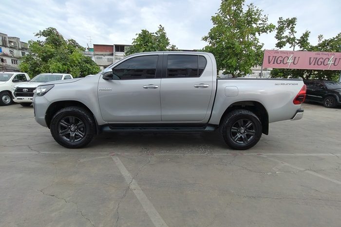REVO PRE 2020 2.4 ENTRY AT DOUBLE CAB SILVER  3207 full