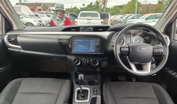 REVO PRE 2020 2.4 ENTRY AT DOUBLE CAB SILVER  3207 full