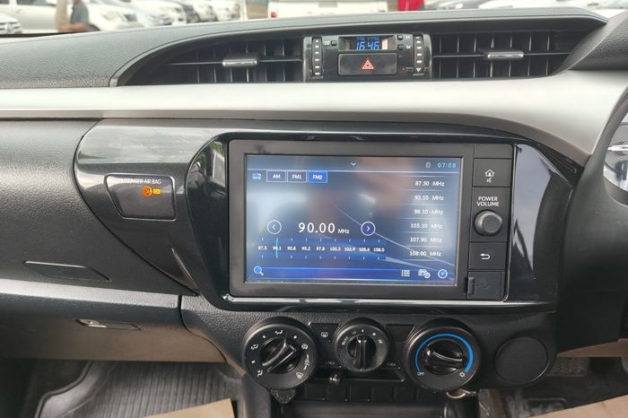 REVO PRE 2020 2.4 ENTRY AT DOUBLE CAB SILVER  3207 full