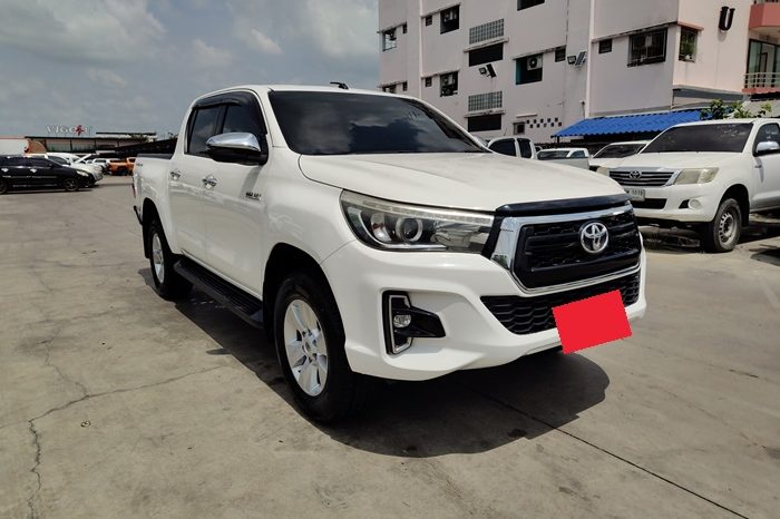 REVO PRE 2020 2.4E AT DOUBLE CAB WHITE  62388 full