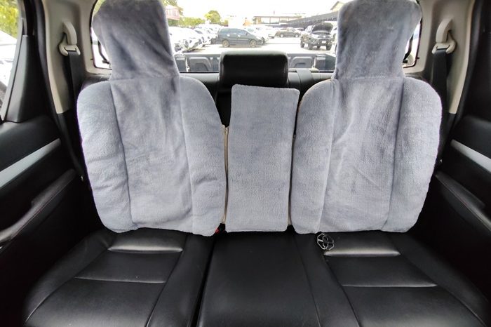 REVO PRE 2020 2.4E AT DOUBLE CAB WHITE  62388 full