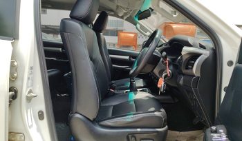 REVO 4WD 2022 2.4 MID MT DOUBLE CAB WHITE  4438 full
