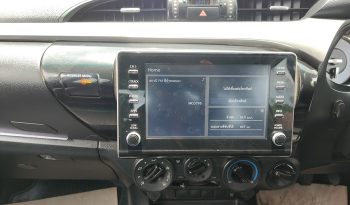 REVO 4WD 2022 2.4 MID MT DOUBLE CAB WHITE  4438 full
