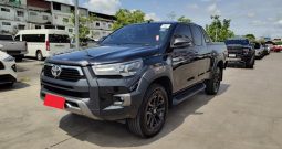 ROCCO 4WD 2022 2.8 HIGHT AT SMART CAB BLACK  1576