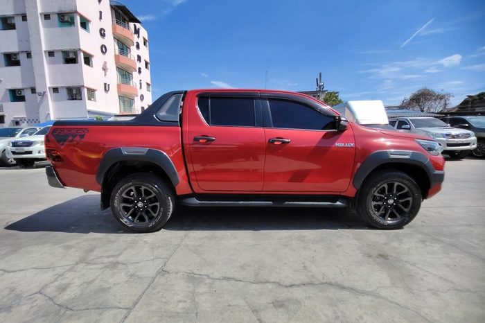 ROCCO PRE 2023 2.4 HIGHT AT DOUBLE CAB RED  1829 full