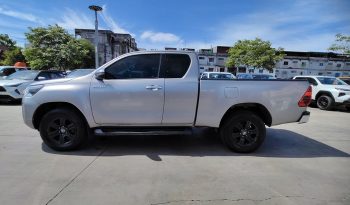 REVO 4WD 2021 2.4 MID MT SMART CAB SILVER  4250 full