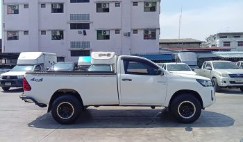 REVO 4WD 2021 2.8 ENTRY MT STANDARD WHITE  1804 full