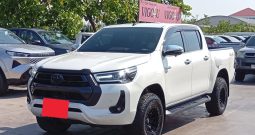 REVO 4WD 2021 2.8 HIGHT AT DOUBLE CAB WHITE  9751