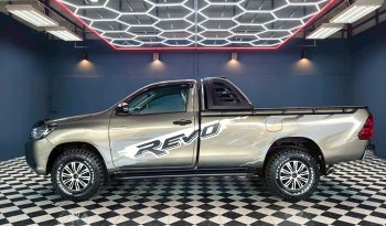 REVO 2WD 2018 2.4 ENTRY MT STANDARD BRONZE 1439 full