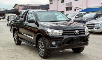 REVO 2WD 2018 2.4J MT STANDARD BLACK  1455 full