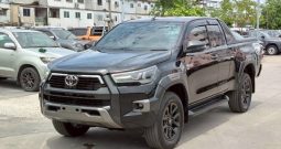 ROCCO 4WD 2022 2.8 HIGHT AT SMART CAB BLACK  1576