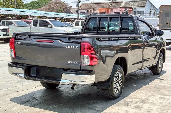 REVO 2WD 2021 2.4 ENTRY MT STANDARD DARK GREY  1819 full