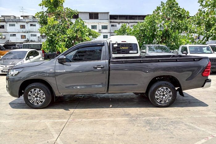 REVO 2WD 2021 2.4 ENTRY MT STANDARD DARK GREY  1819 full