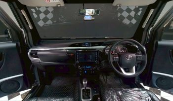 TOOYITA 4WD 2022 2.8 AT SUV TR TRANSFORMER GREY  190 full