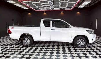 REVO 2WD 2018 2.4J MT SMART CAB WHITE  1900 full