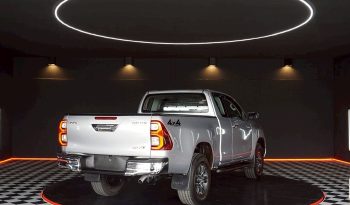 REVO 4WD 2020 2.4 MID MT SMART CAB SILVER  2607 full