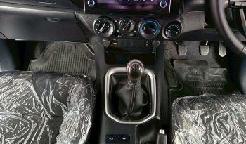 REVO 4WD 2022 2.4 MID MT SMART CAB DARK GREY  3055 full