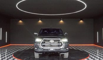 REVO 4WD 2022 2.4 MID MT SMART CAB DARK GREY  3055 full