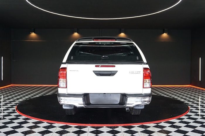 REVO 2WD 2020 2.4 MID AT SMART CAB WHITE  3203 full
