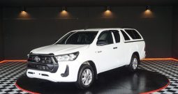 REVO 2WD 2020 2.4 MID AT SMART CAB WHITE  3203