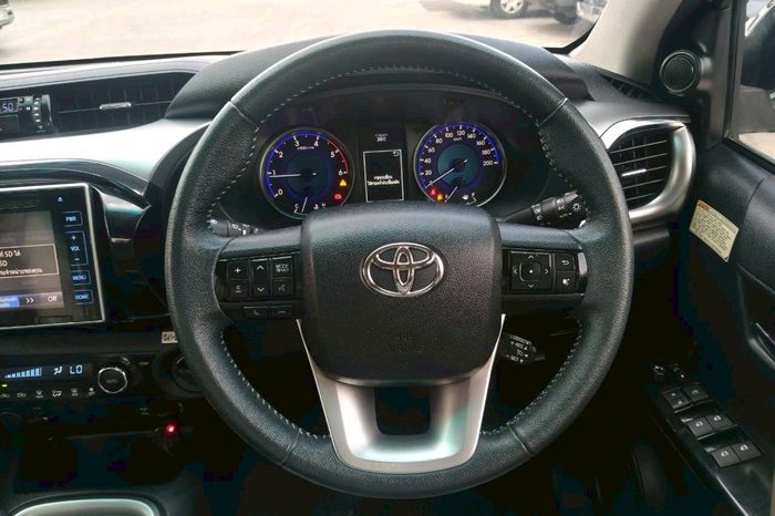 REVO 4WD 2015 2.8G MT DOUBLE CAB SILVER  322 full
