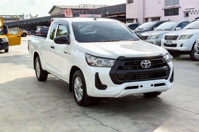 REVO 2WD 2020 2.4 MID AT SMART CAB WHITE  3503 full