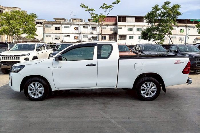 REVO 2WD 2020 2.4 MID AT SMART CAB WHITE  3503 full