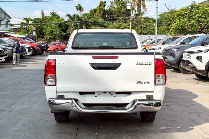 REVO 2WD 2020 2.4 MID AT SMART CAB WHITE  3503 full