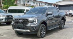 FORD 4WD 2022 2.0 AT DOUBLE CAB GREY  3652