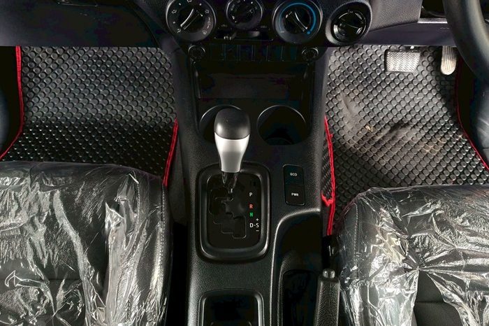REVO 4WD 2017 2.4J MT SMART CAB BRONZE  3829 full