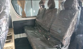 TOYOTA 2WD 2018 3.0 AT COMMUTER WHITE  3920 full