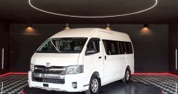 TOYOTA 2WD 2018 3.0 AT COMMUTER WHITE  3920
