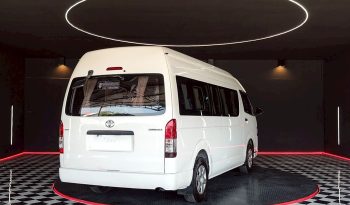 TOYOTA 2WD 2018 3.0 AT COMMUTER WHITE  3920 full