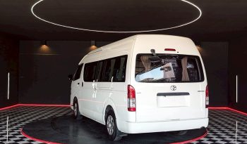 TOYOTA 2WD 2018 3.0 AT COMMUTER WHITE  3920 full