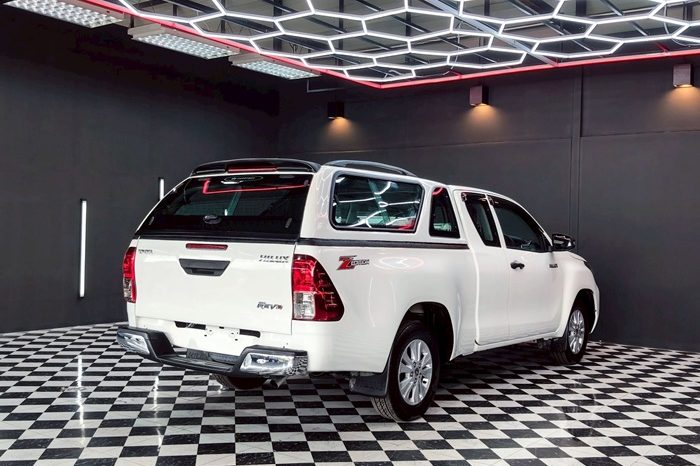 REVO 2WD 2023 2.4 ENTRY AT SMART CAB WHITE  427 full