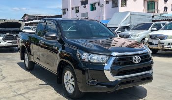 REVO 2WD 2022 2.4 ENTRY AT SMART CAB BLACK  4533 full
