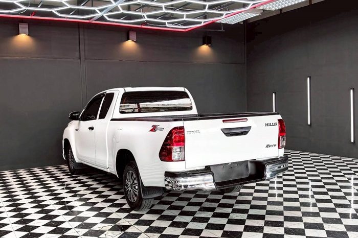 REVO 2WD 2019 2.4E MT SMART CAB WHITE  489 full